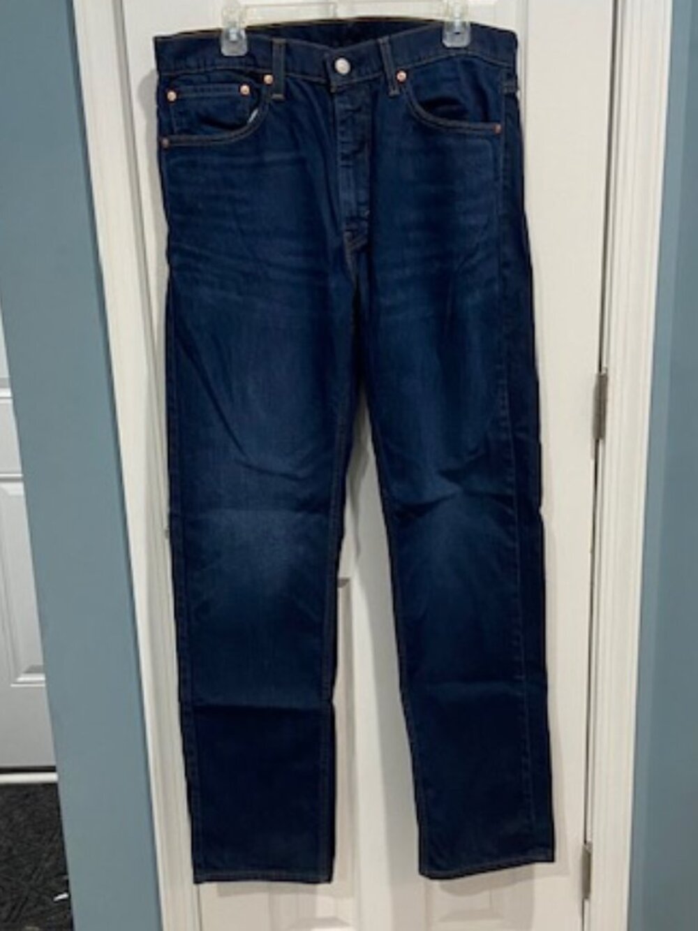 Levi's 505 Men's Jeans Size 36x34 Dark Blue Denim Straight Leg Blue Jeans